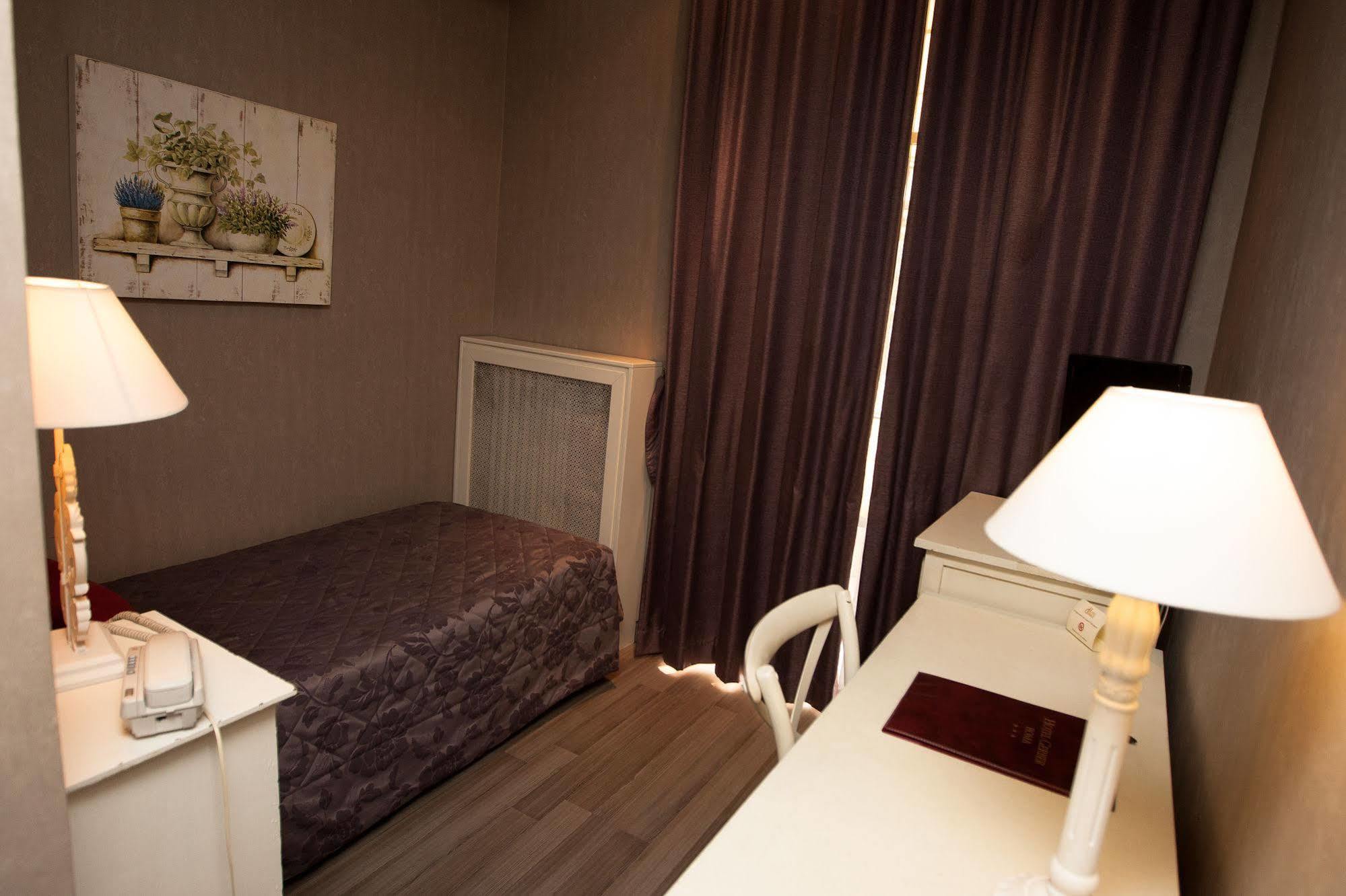 Hotel Gerber Рим Экстерьер фото